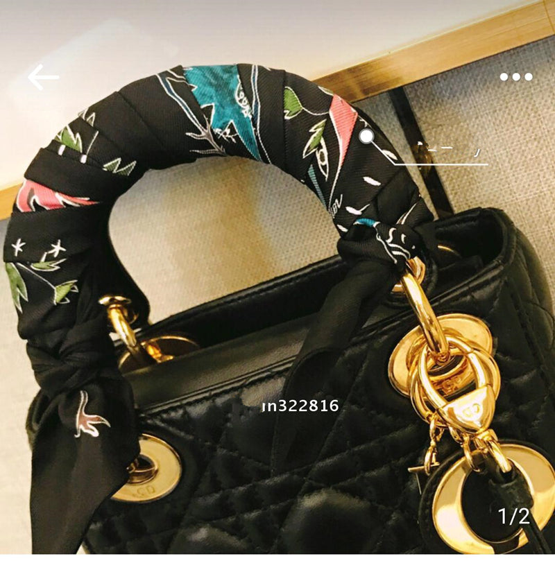 Season Scarf - Spring Black