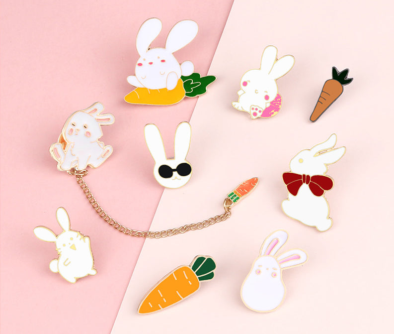 Rabbit Enamel Pin - Carrot